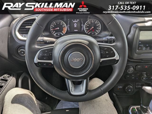 Used 2018 Black Jeep Latitude image 22
