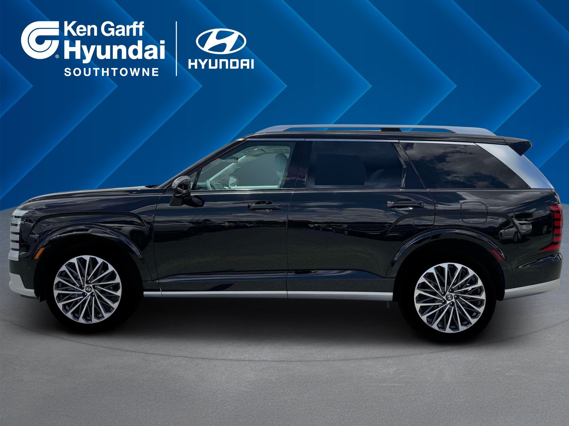 New 2026 Abyss Black Pearl Hyundai Calligraphy image 3