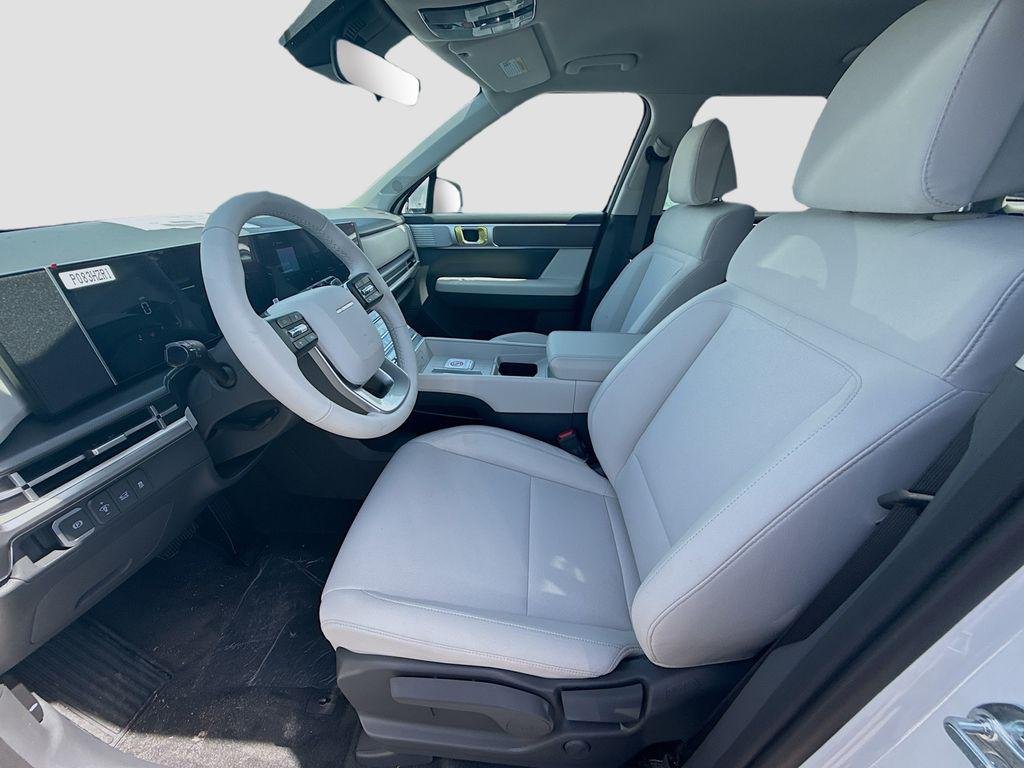 New 2026 Serenity White Hyundai SE FWD image 12