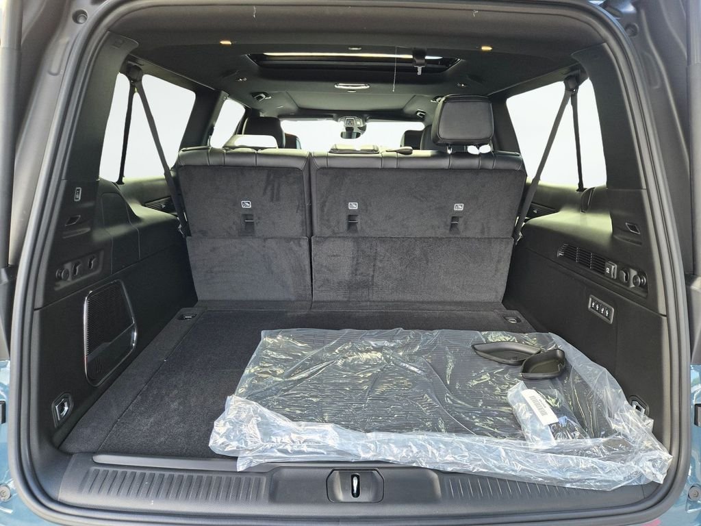New 2026 Steel Blue Exterior Paint Jeep Limited Altitude image 6