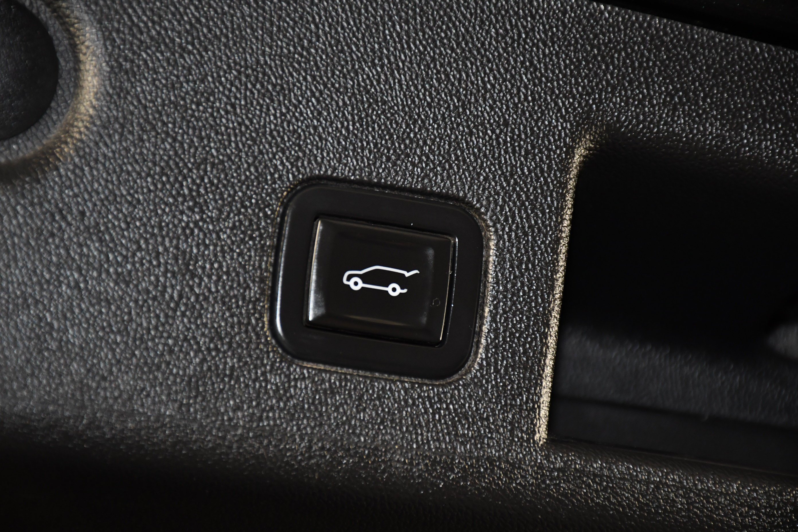 Used 2021 Nightfall Gray Metallic Chevrolet LT image 51