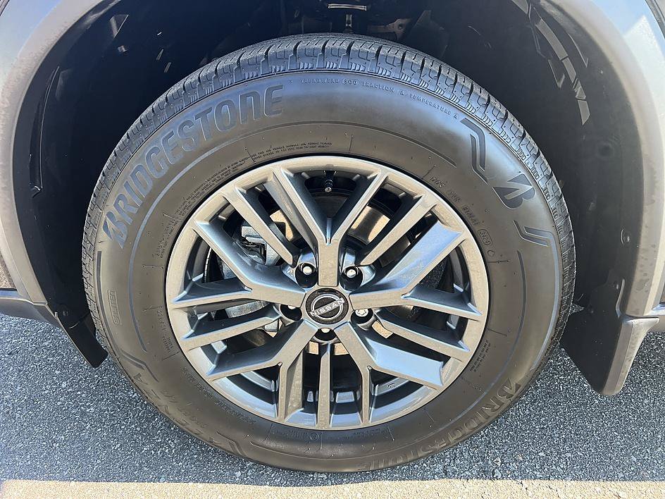 Used 2025 Super Black Nissan S image 9