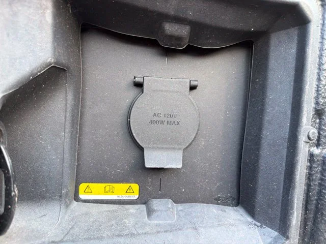 Used 2021 Black Ford XLT image 28