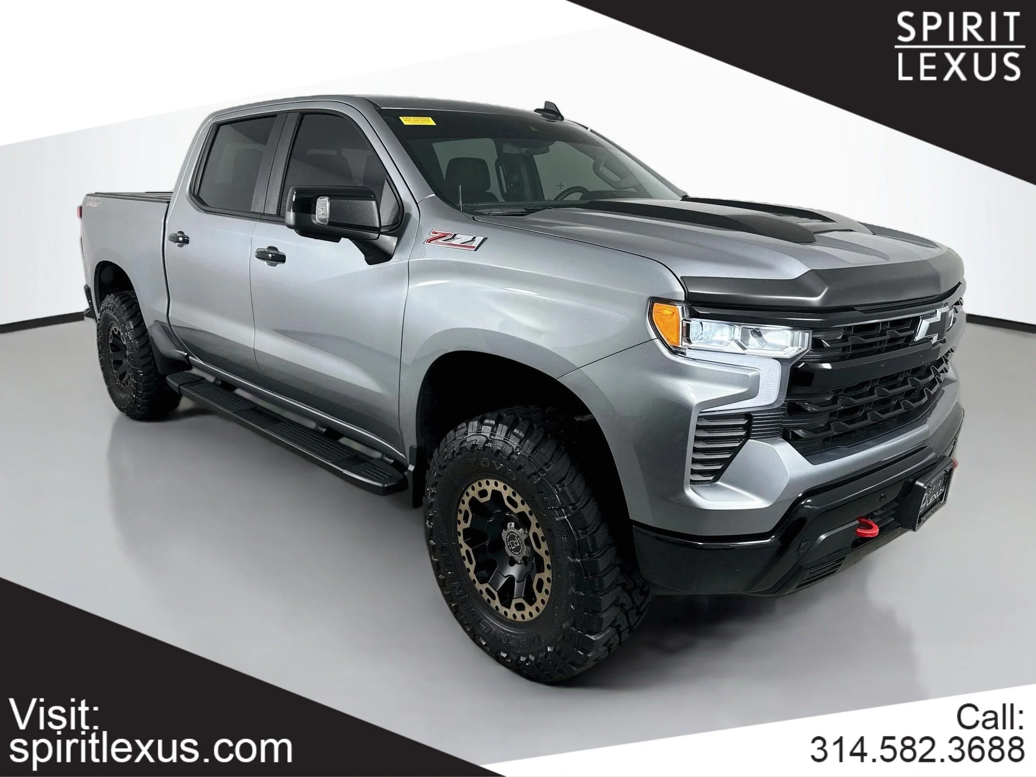 Used 2025 Sterling Gray Metallic Chevrolet LT Trail Boss image 1