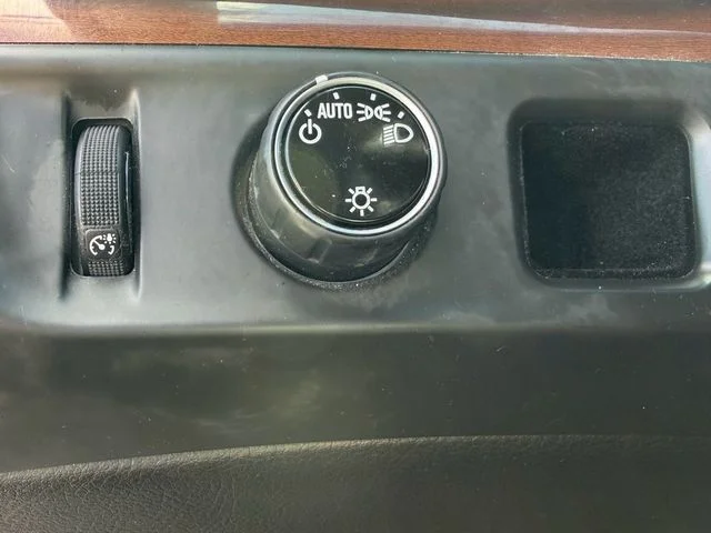 Used 2019 Black Cadillac Luxury image 23