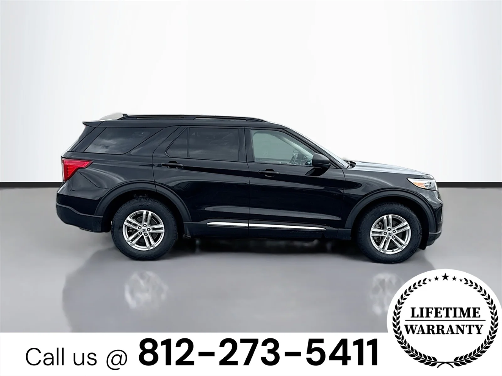 Used 2024 Black Ford XLT image 4