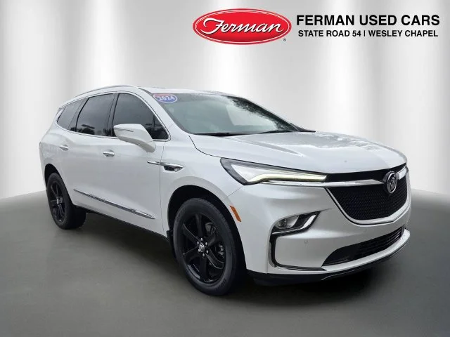 2024 Buick Enclave Essence