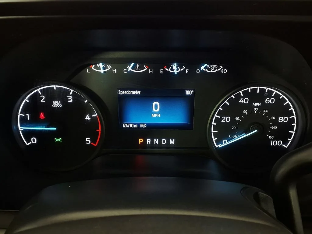 Used 2023 White Ford XL image 17
