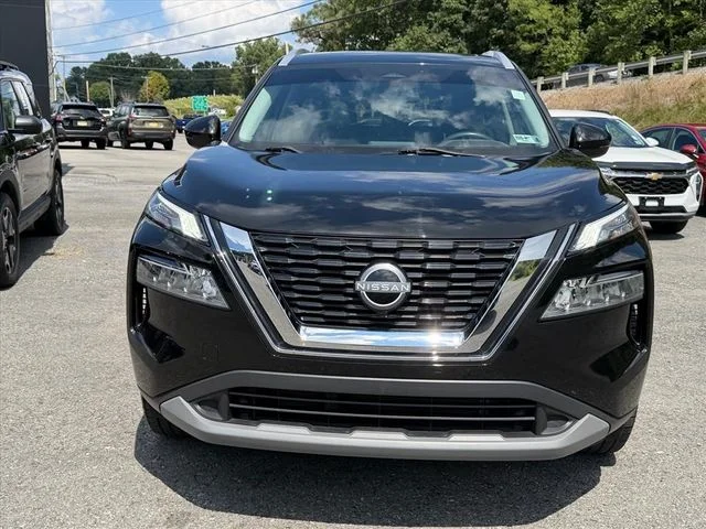 Used 2023 Black Nissan SV image 14