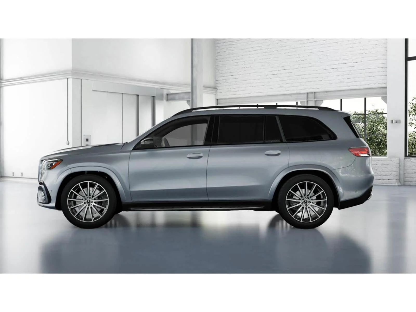 Used 2025 Cirrus Silver Metallic Mercedes-Benz GLS 580 image 33