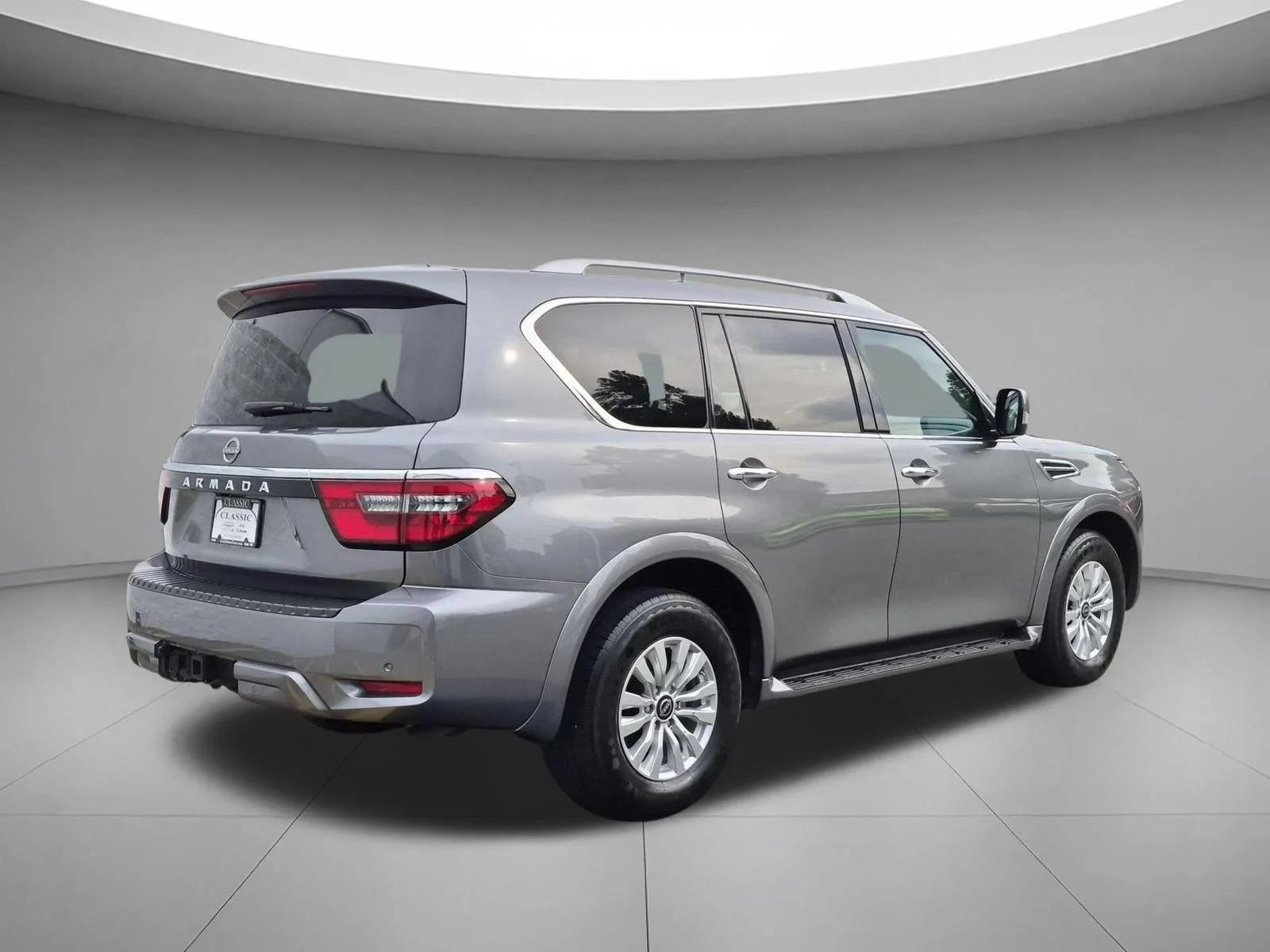 Used 2024 Gun Metallic Nissan SV image 5