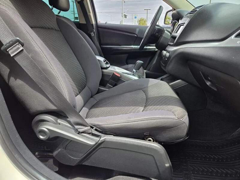 Used 2013 White Dodge American Value Pkg image 12