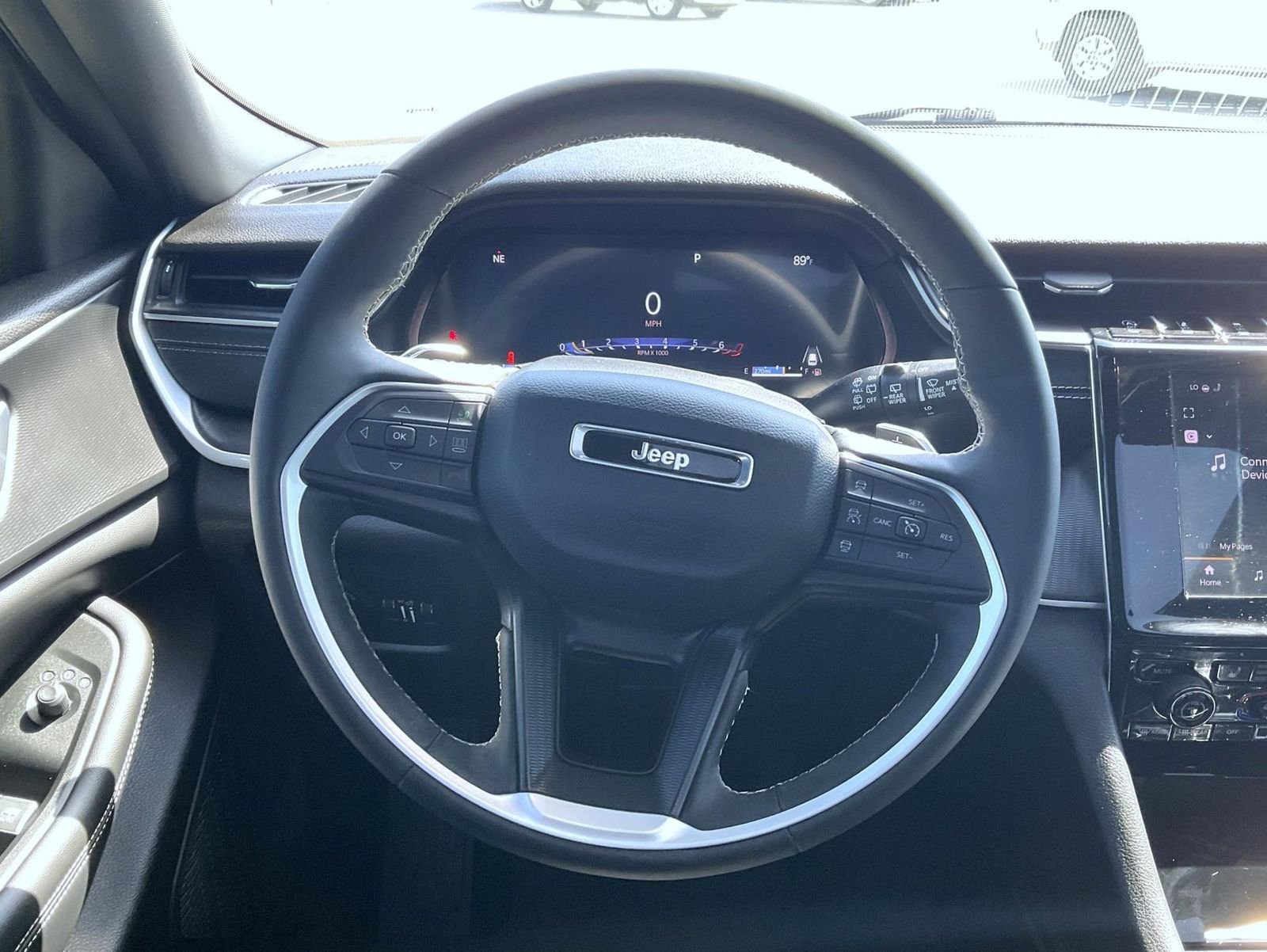 2024 Jeep Grand Cherokee Altitude - Photo 13
