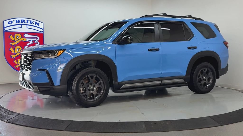 Used 2023 Blue Honda TrailSport image 8