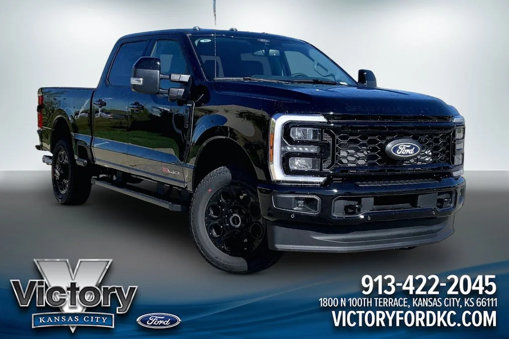 New 2027 Black Ford Lariat image 1