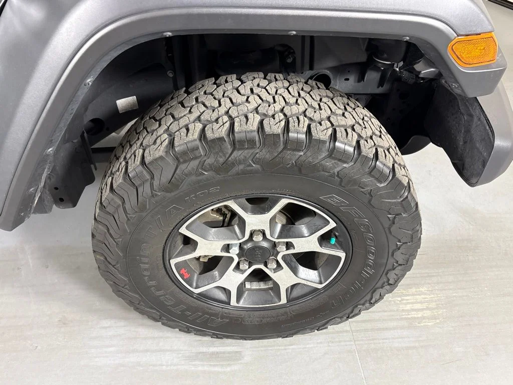 Used 2022 Black Jeep Rubicon image 11