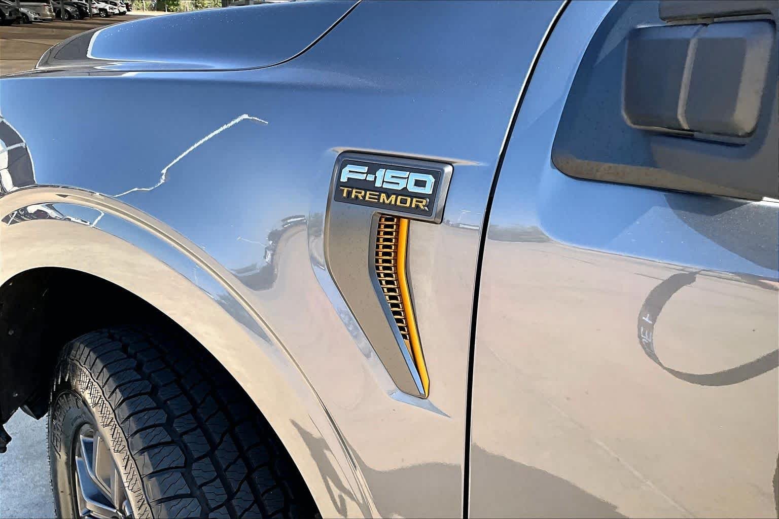 Used 2023 Carbonized Gray Metallic Ford Tremor image 61