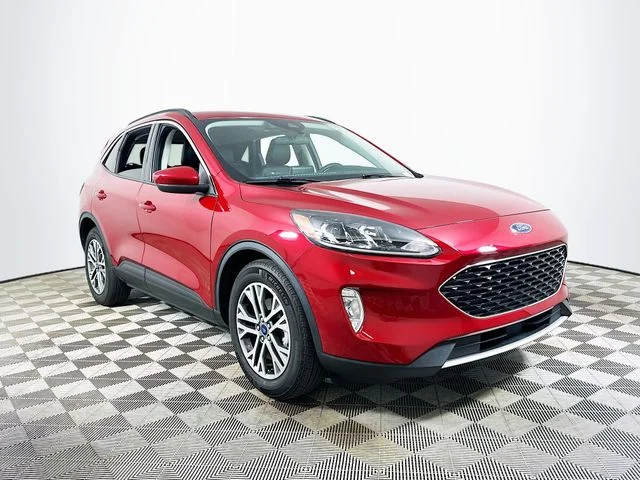Certified Pre-Owned 2022 Ford Escape SEL