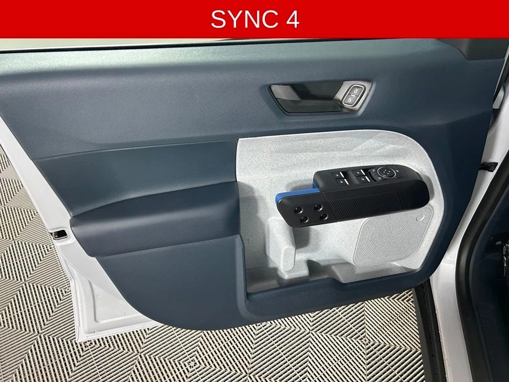 New 2026 Space White Metallic Ford XLT image 10