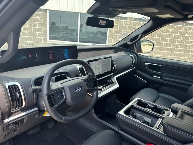 New 2027 Agate Black Metallic Ford Platinum image 19
