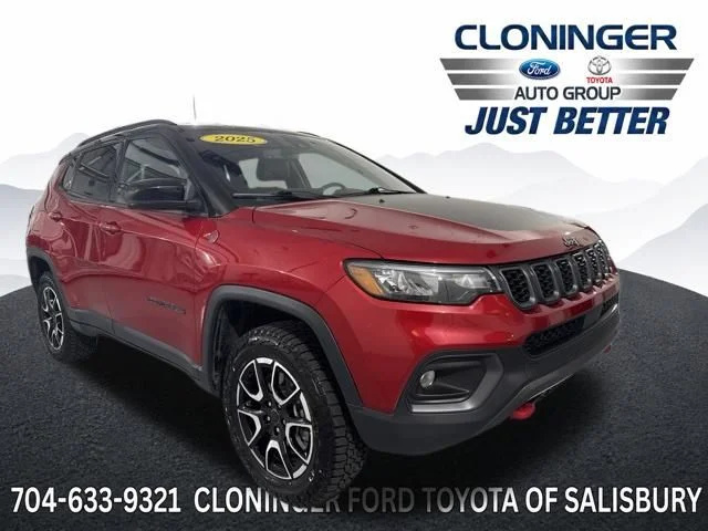 2025 Jeep Compass Trailhawk