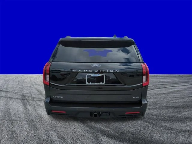New 2026 Dark Matter Gray Metallic Ford MAX Active image 5