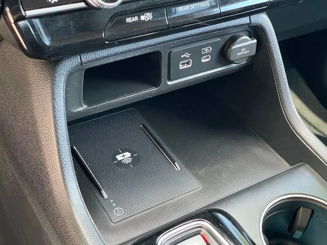 2023 Honda Pilot Touring - Photo 19