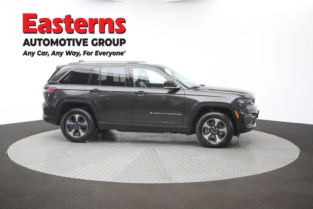 Used 2024 Brown Jeep 4xe image 45