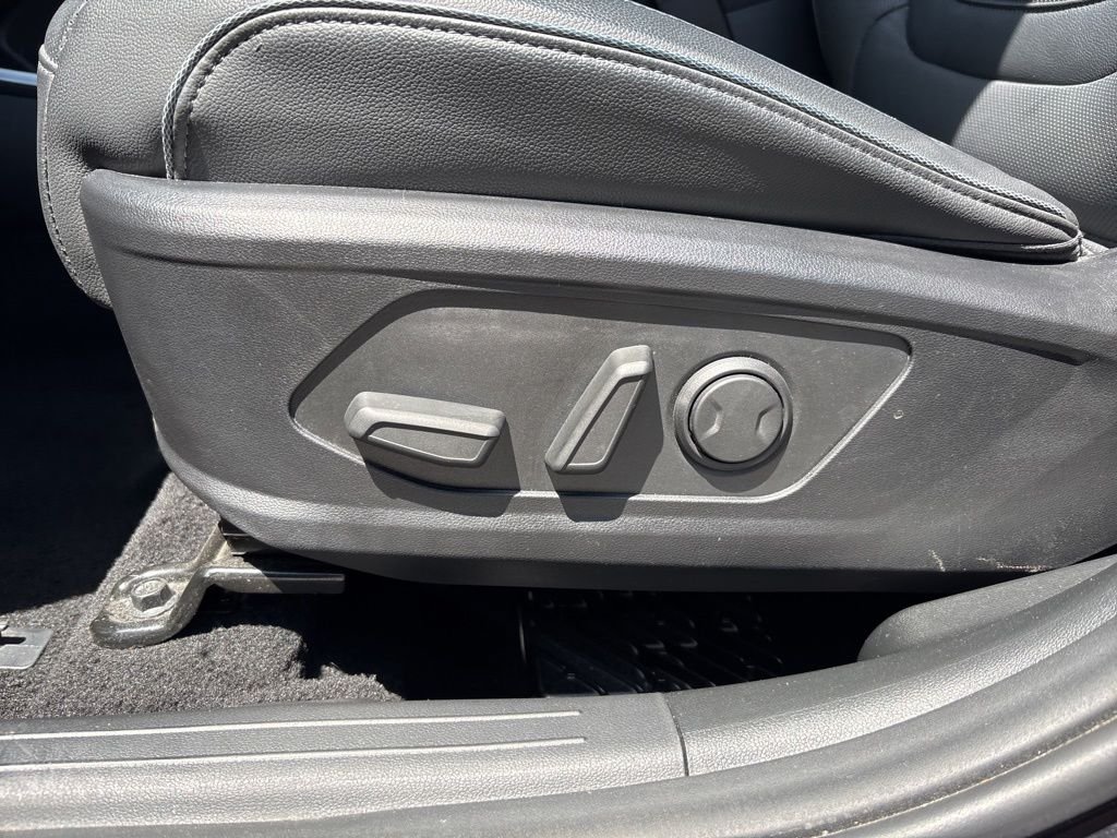 Certified Used 2023 Black Hyundai Limited image 26