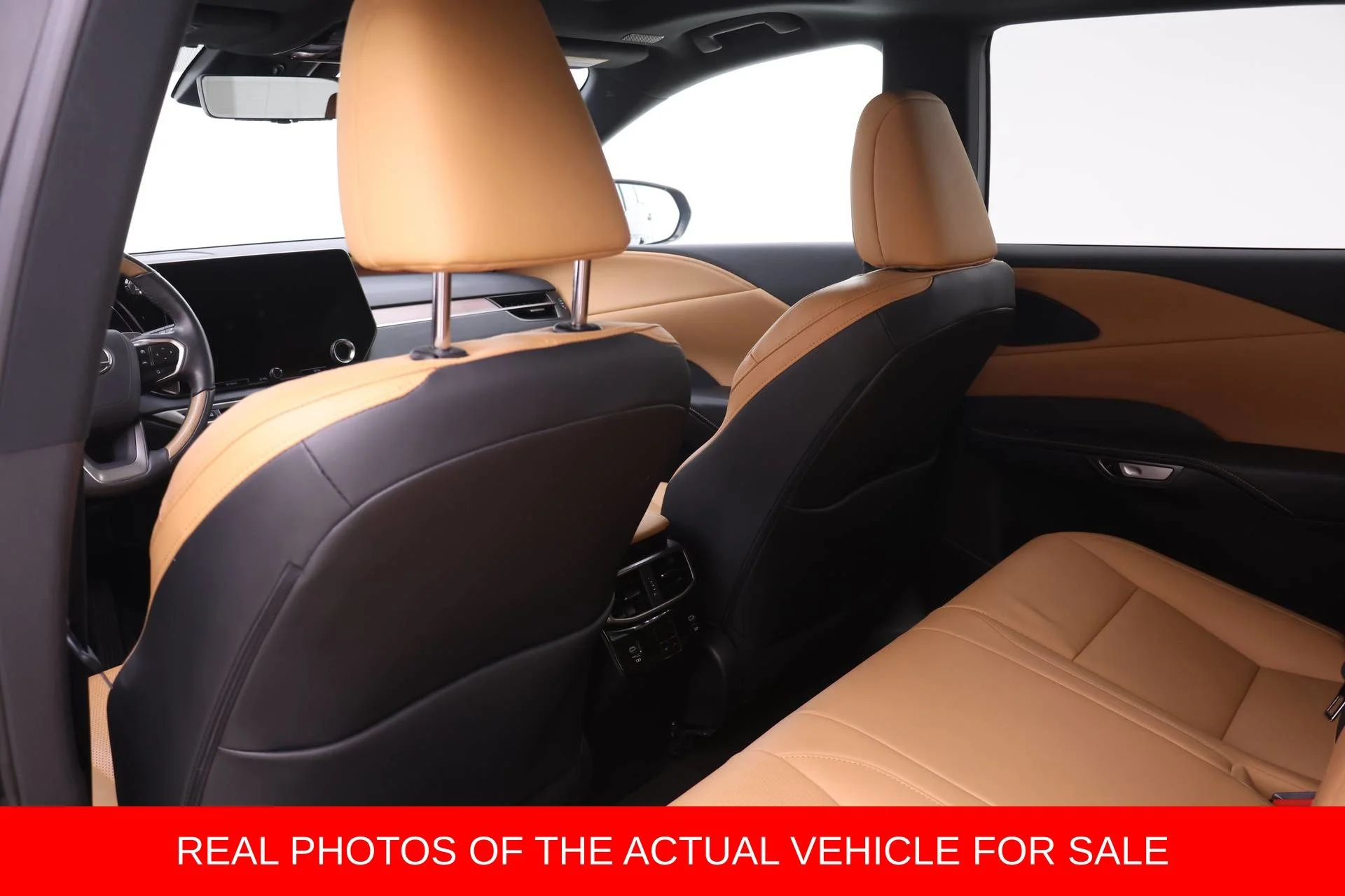 2024 Lexus RX 350 - Photo 10