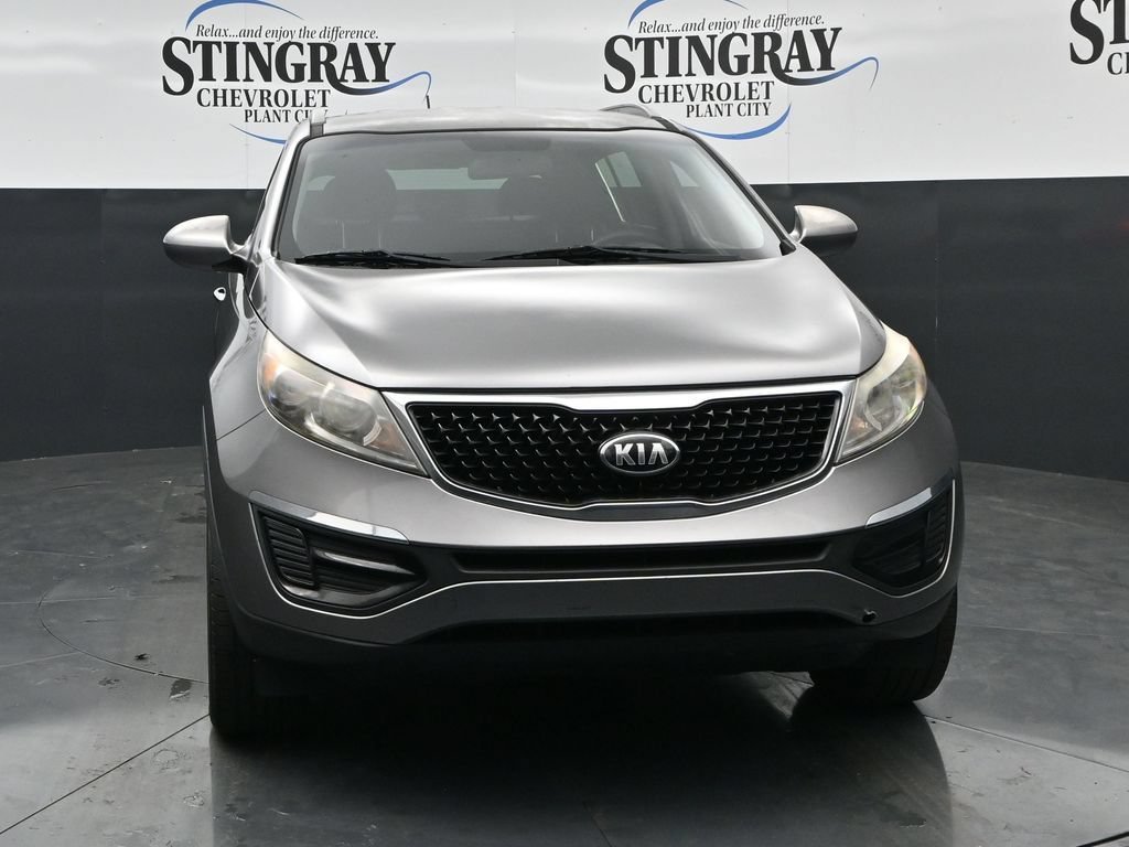 Used 2016 Silver Kia EX image 2