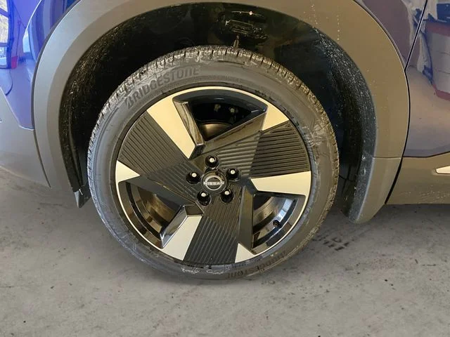 New 2026 Blue Nissan SR image 15