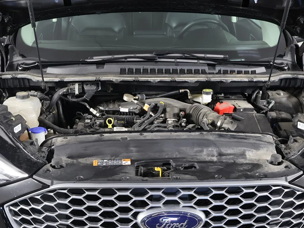 Used 2023 Black Ford SEL image 18