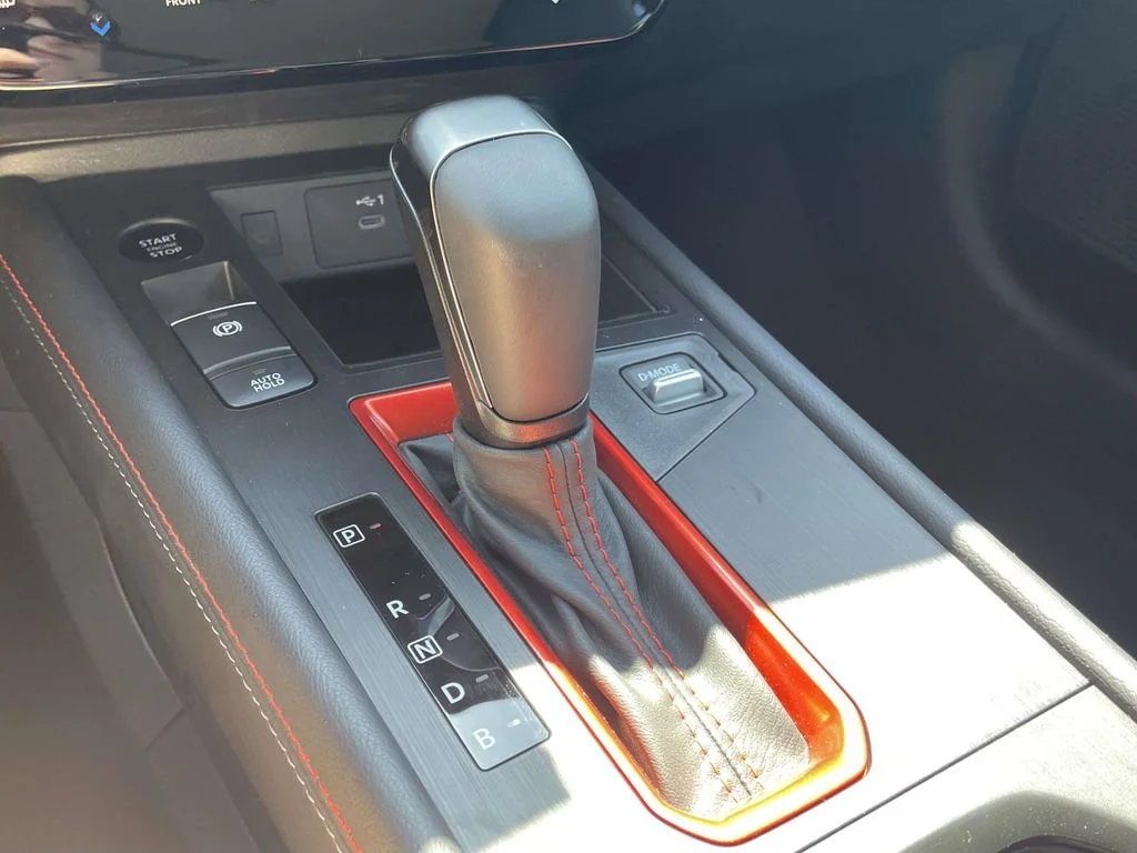 New 2026 Gray Nissan SR image 31