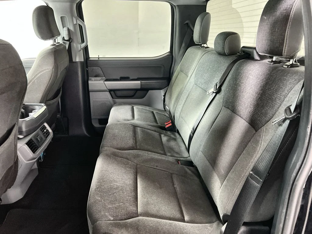 Used 2024 Black Ford XLT image 24