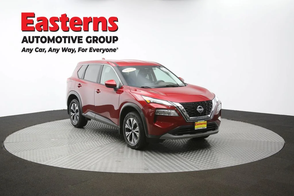 Used 2023 Red Nissan SV image 47