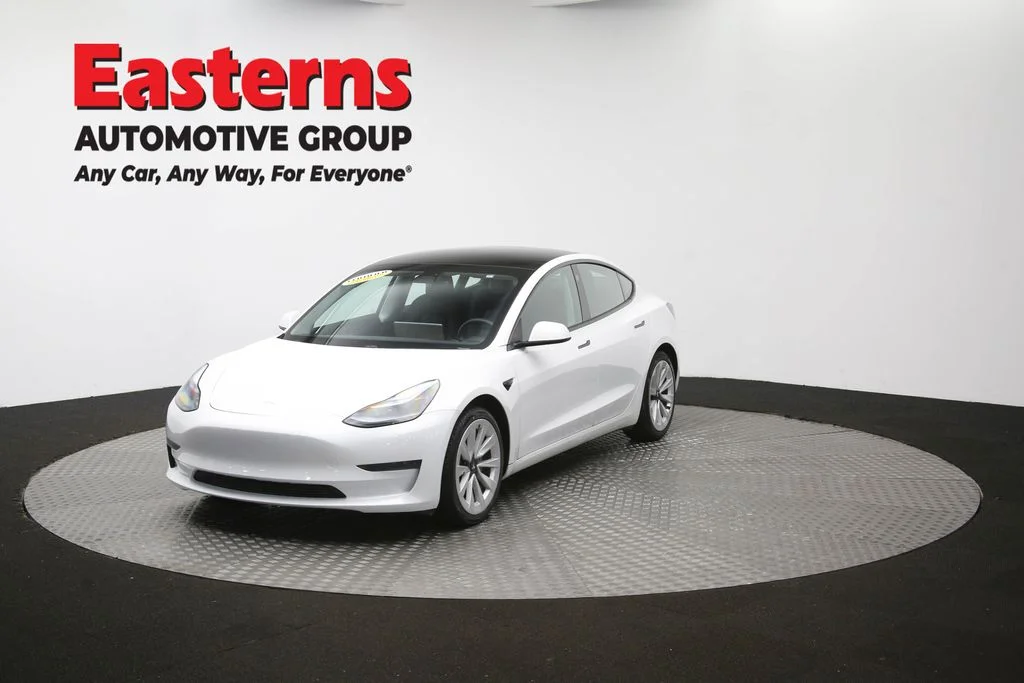 Used 2021 White Tesla Standard Range Plus image 49