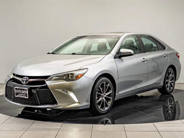 2016 Toyota Camry XSE