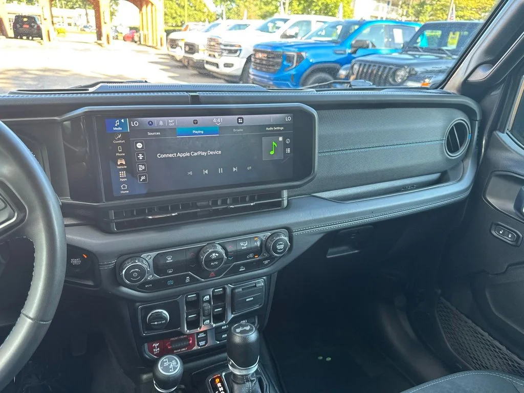 Used 2024 Gray Jeep Rubicon 4xe image 17