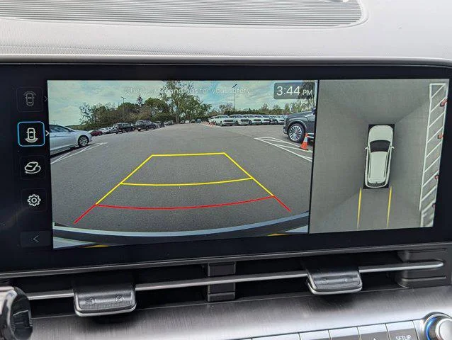 New 2026 Atlas White Hyundai Limited AWD image 15
