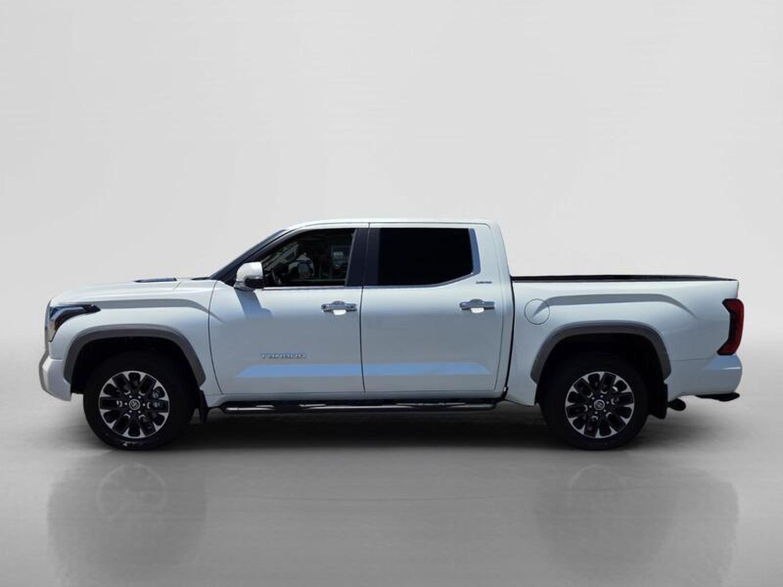 Used 2024 Wind Chill Pearl Toyota Limited Hybrid image 2