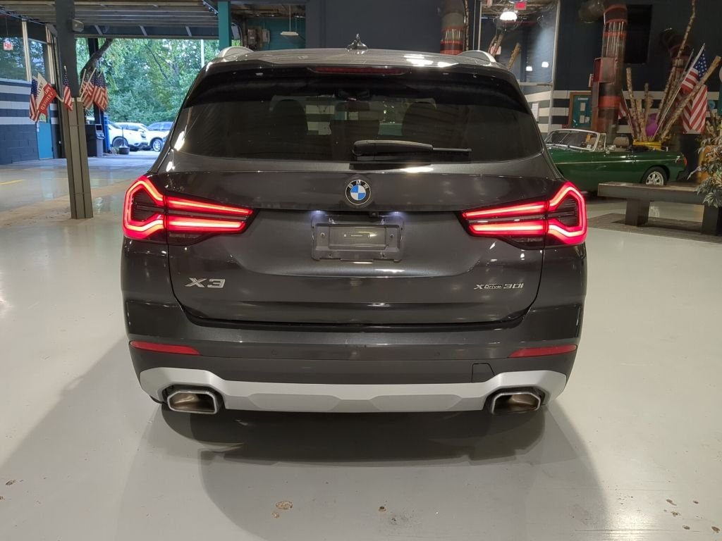 Certified Used 2024 Gray BMW xDrive30i image 9