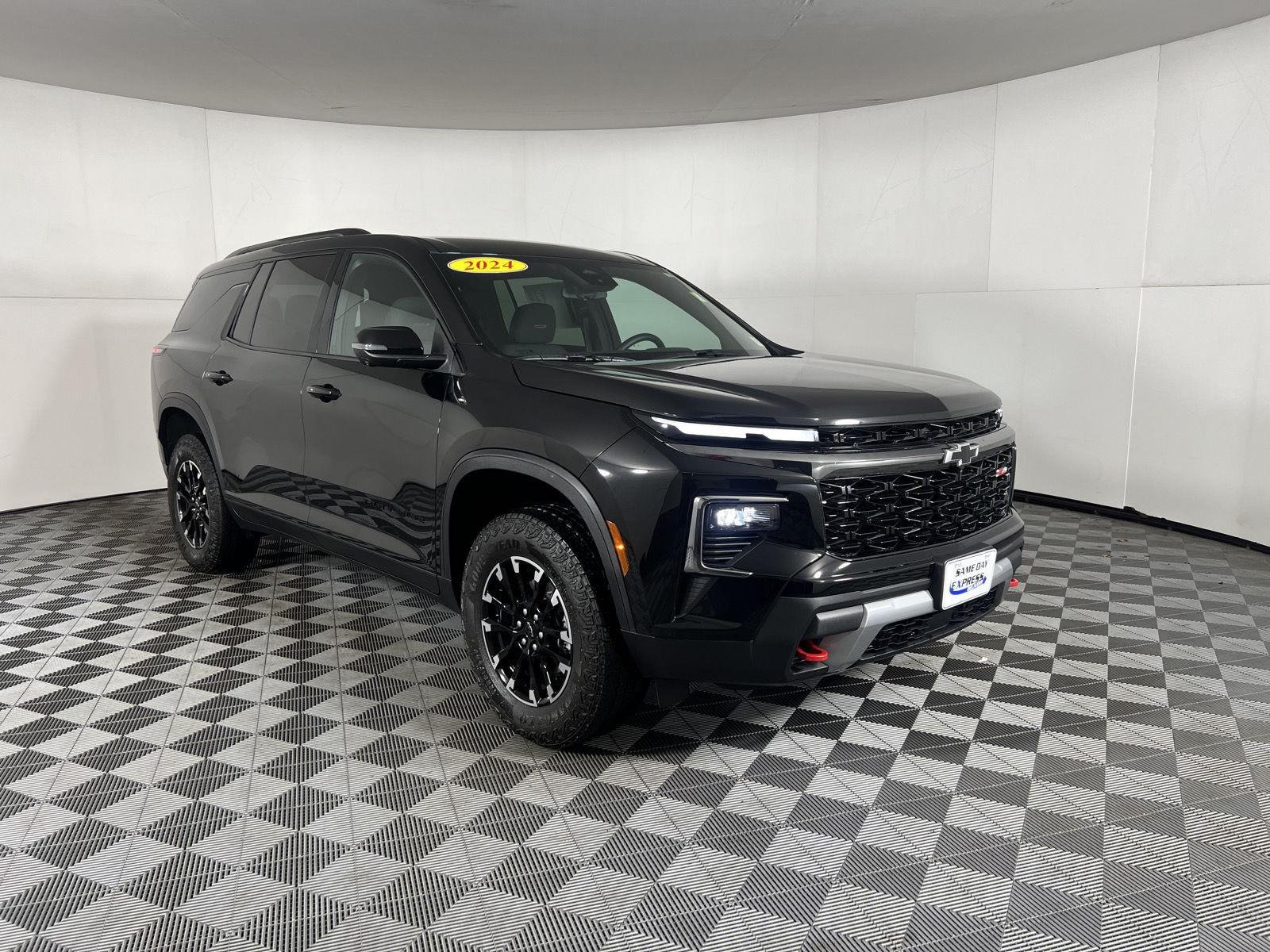 Used 2024 Mosaic Black Metallic Chevrolet AWD Z71 image 25