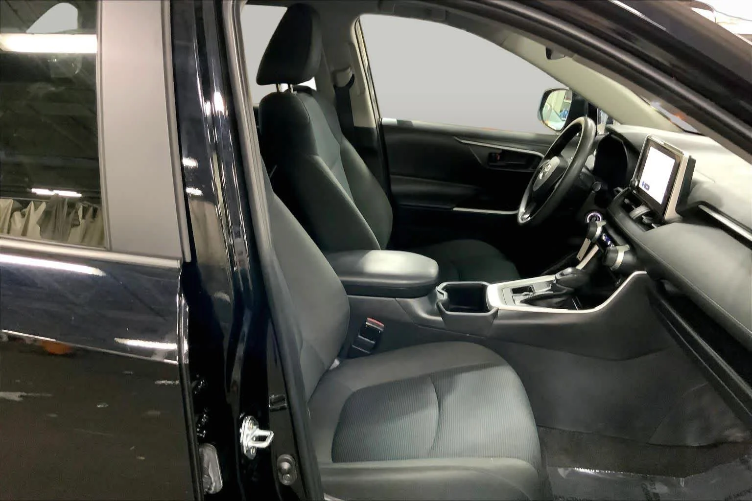 Used 2025 Midnight Black Metallic Toyota LE image 9