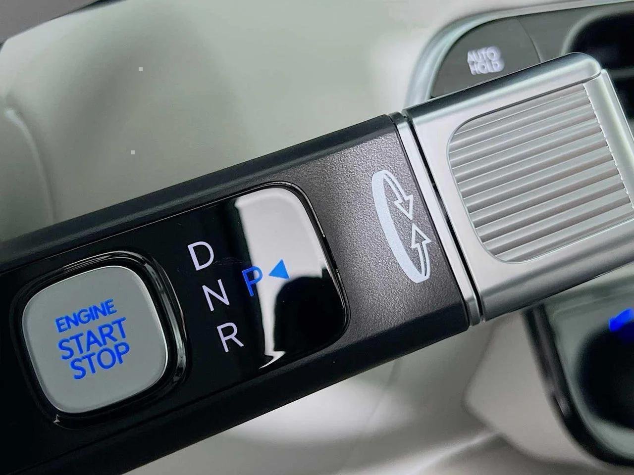 2026 Hyundai Palisade Hybrid — photo 13