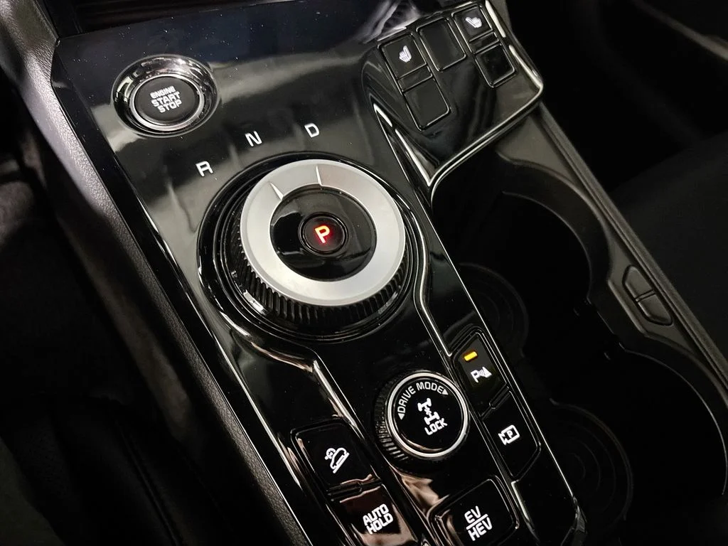 Used 2024 Gray Kia X-Line image 18