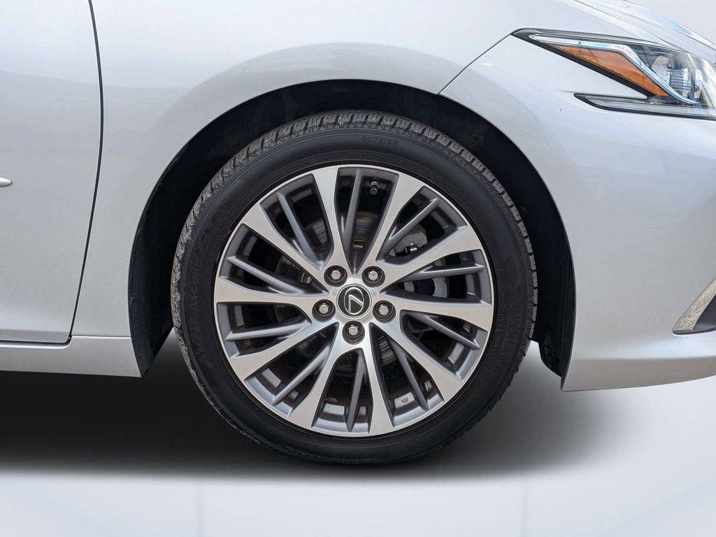 Used 2021 Silver Lexus 350 image 14