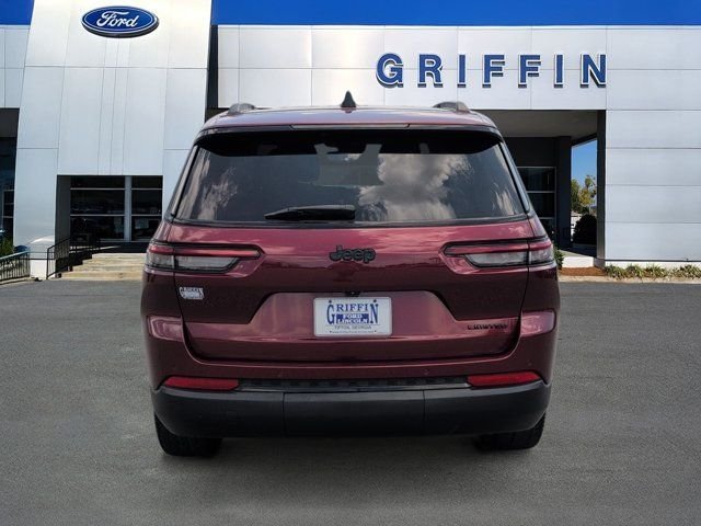 Used 2023 Red Jeep Limited image 8