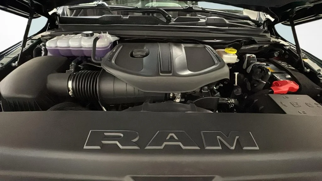 New 2026 Serrano-Green Metallic Exterior Paint RAM Laramie image 16