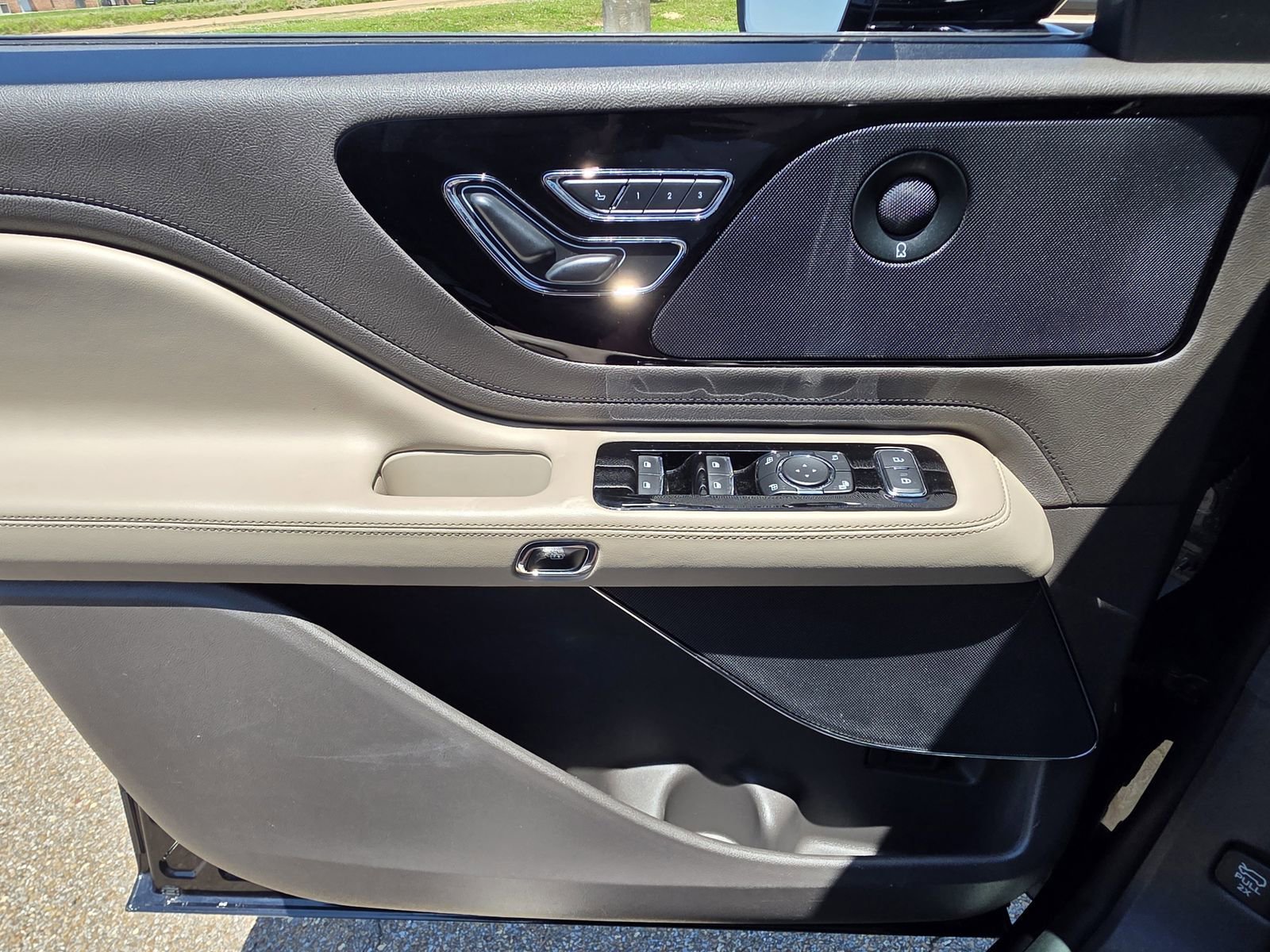 2022 Lincoln Aviator Reserve - Photo 21